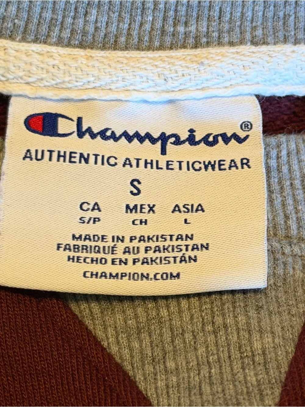 Champion University of Chicago Gothic Script Crewneck Small Spellout